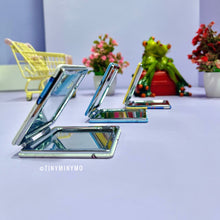 Load image into Gallery viewer, Adorable Square Pocket Mirror - Tinyminymo