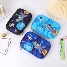 Load image into Gallery viewer, Astronaut 3D Smiggle Pouch - Tinyminymo