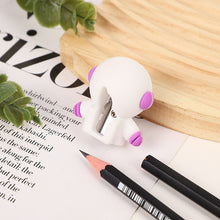 Load image into Gallery viewer, Astronaut Pencil Sharpener - Tinyminymo