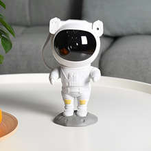 Load image into Gallery viewer, Astronaut Projector Lamp - Tinyminymo