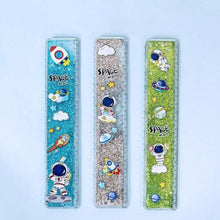 Load image into Gallery viewer, Astronaut Water Ruler - Tinyminymo