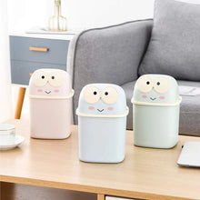 Load image into Gallery viewer, Big Eye Frog Desk Accessory - Tinyminymo