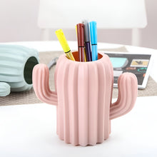 Load image into Gallery viewer, Cactus Shaped Pen Stand - Tinyminymo