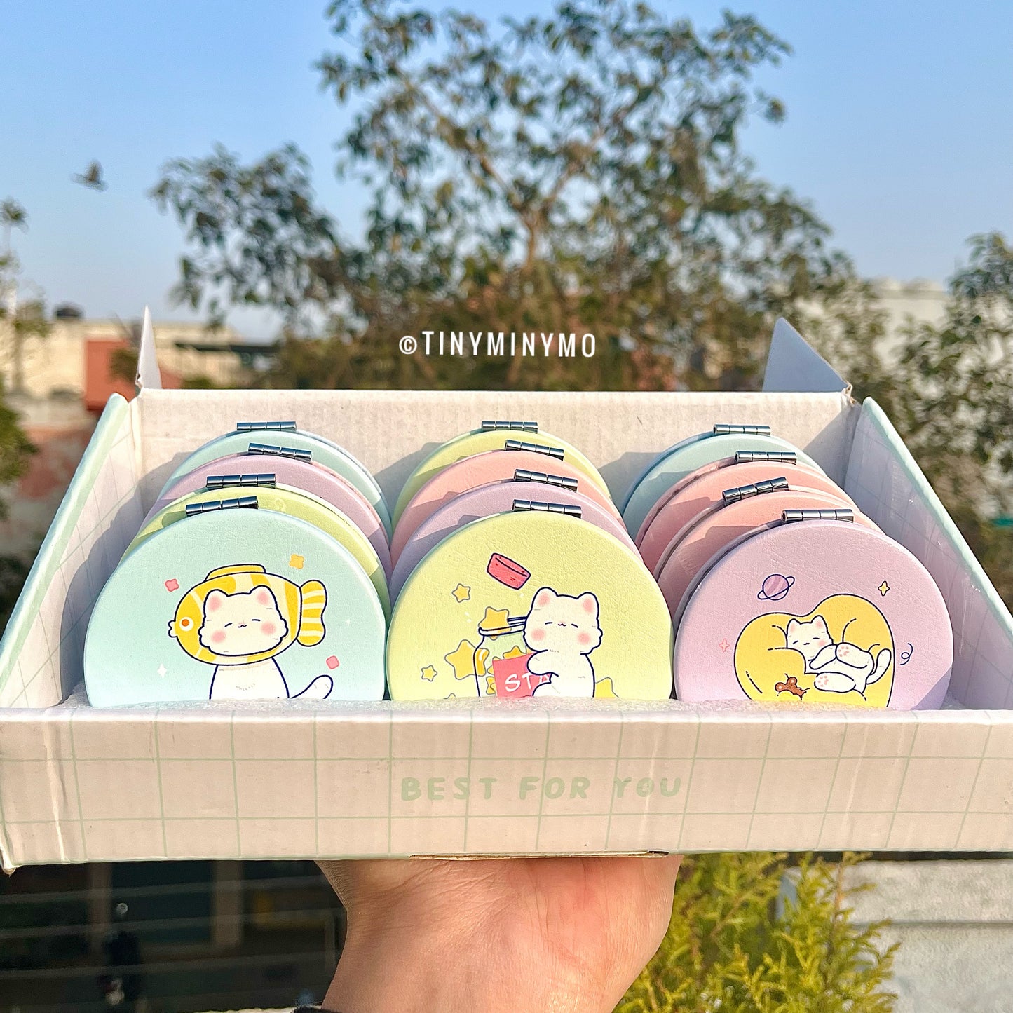 Good Luck Kitty Pocket Mirror - Tinyminymo