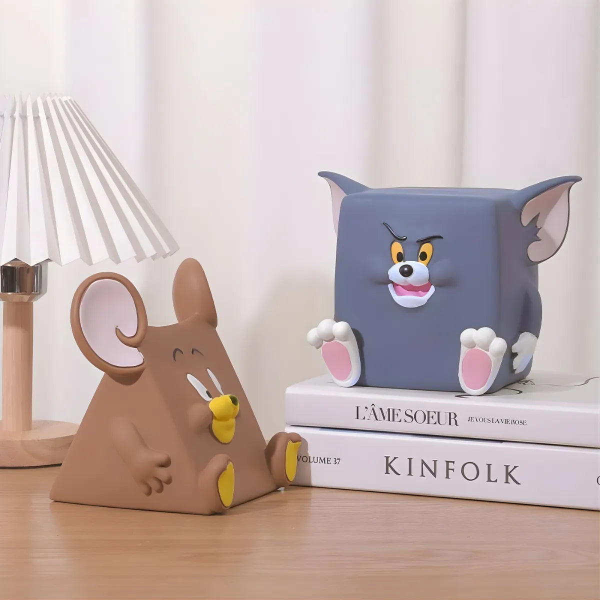 Piggy Bank in Tom and Jerry Characters - Tinyminymo