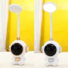Load image into Gallery viewer, Sitting Astronaut LED Desk Lamp - Tinyminymo