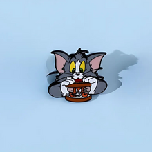 Load image into Gallery viewer, Tom and Jerry Lapel Pin - Tinyminymo