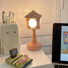 Load image into Gallery viewer, Vintage Street Light Desk Lamp - Tinyminymo