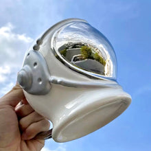 Load image into Gallery viewer, Astronaut Helmet 3D Coffee Mug - Tinyminymo