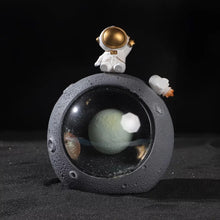 Load image into Gallery viewer, Astronaut Inside Moon Lamp - Tinyminymo
