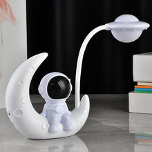 Load image into Gallery viewer, Astronaut LED Desk Lamp - Tinyminymo