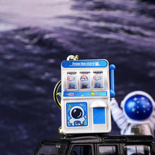 Load image into Gallery viewer, Astronaut Slot Machine Keychain - Tinyminymo