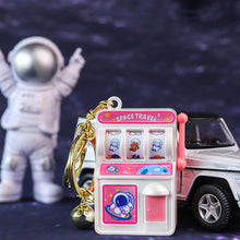 Load image into Gallery viewer, Astronaut Slot Machine Keychain - Tinyminymo