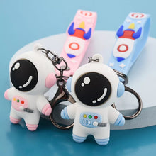 Load image into Gallery viewer, Astronaut Keychain - Tinyminymo