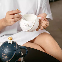 Load image into Gallery viewer, Astronaut Mug - Tinyminymo