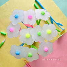 Load image into Gallery viewer, Color Changing Flower Pen - Tinyminymo