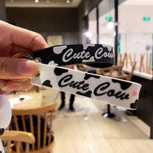 Load image into Gallery viewer, 3D cute Cow Keychain - Tinyminymo