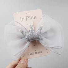 Load image into Gallery viewer, Crown Bow Clip