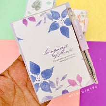 Load image into Gallery viewer, Mini Notepad with Pen - Language of Plants - Tinyminymo