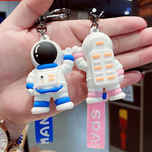Load image into Gallery viewer, Waving Astronaut 3D Keychain - Tinyminymo