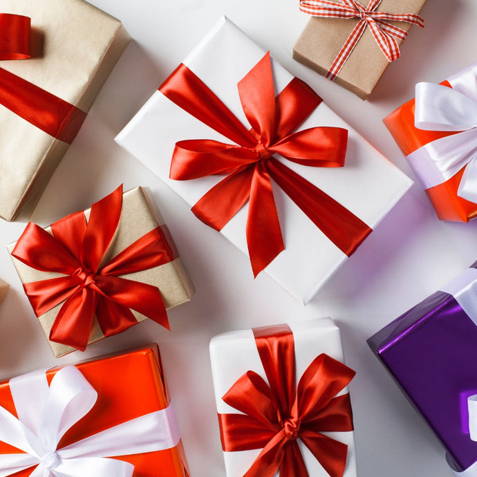 Pack Your Gift Beautifully With These Gift-Wrapping Ideas