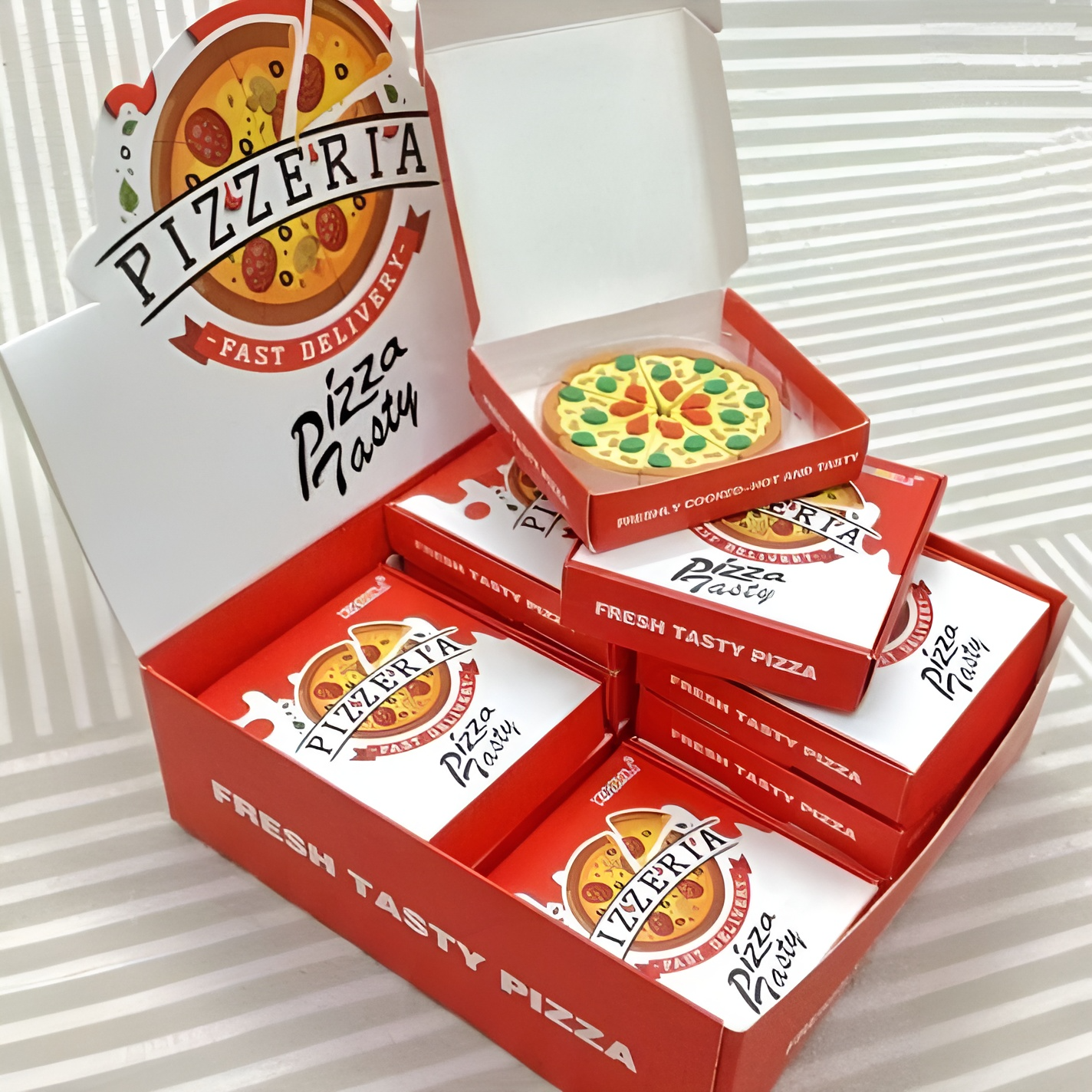 7 Slice Pizza Eraser - Tinyminymo