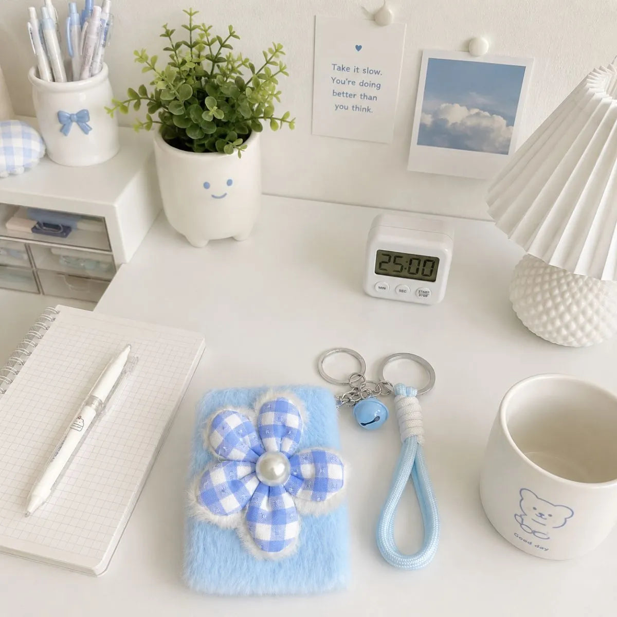 Mirror Keychain with Blue and White Checkered Flower Design - Tinyminymo