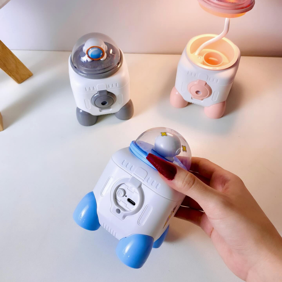 Rocket Desk Lamp On/Off switch and Charging port - Tinyminymo