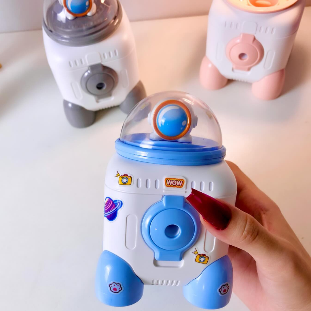 Blue Astronaut Desk Lamp - Tinyminymo