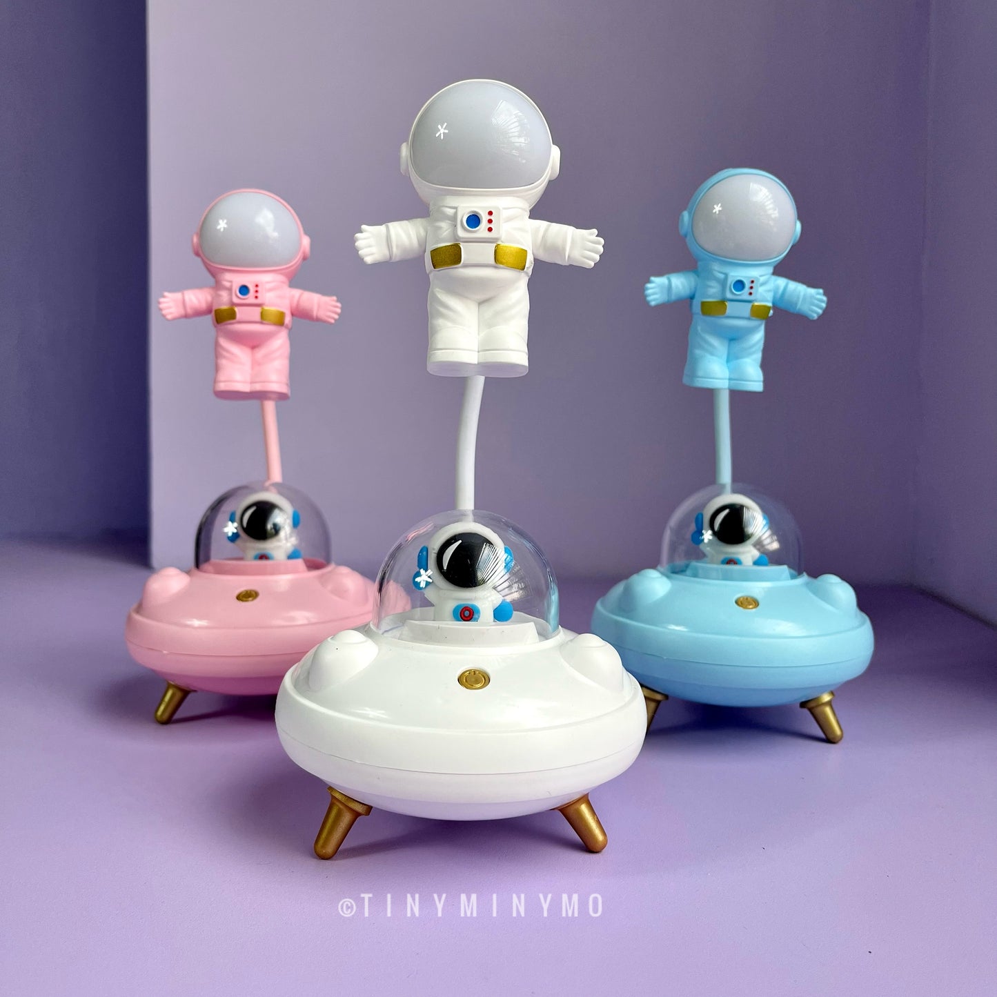 Astronaut in UFO LED Desk Lamp - Tinyminymo