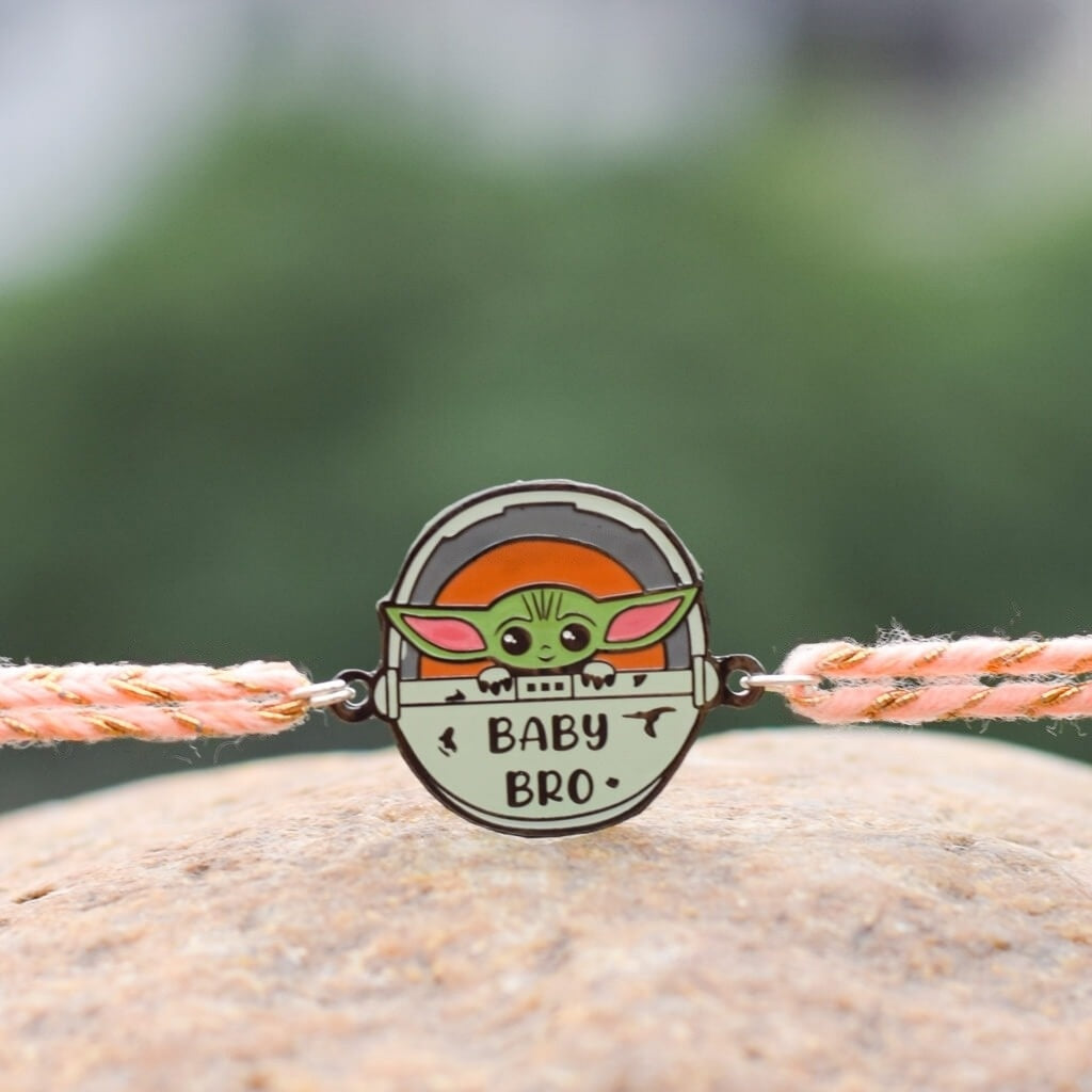 Baby Bro (Yoda) Metal Rakhi - Tinyminymo