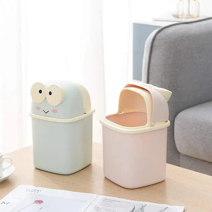 Big Eye Frog Desk Accessory - Tinyminymo