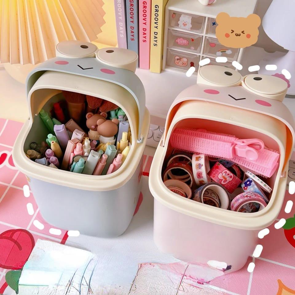 Big Eye Frog Desk Accessory - Tinyminymo