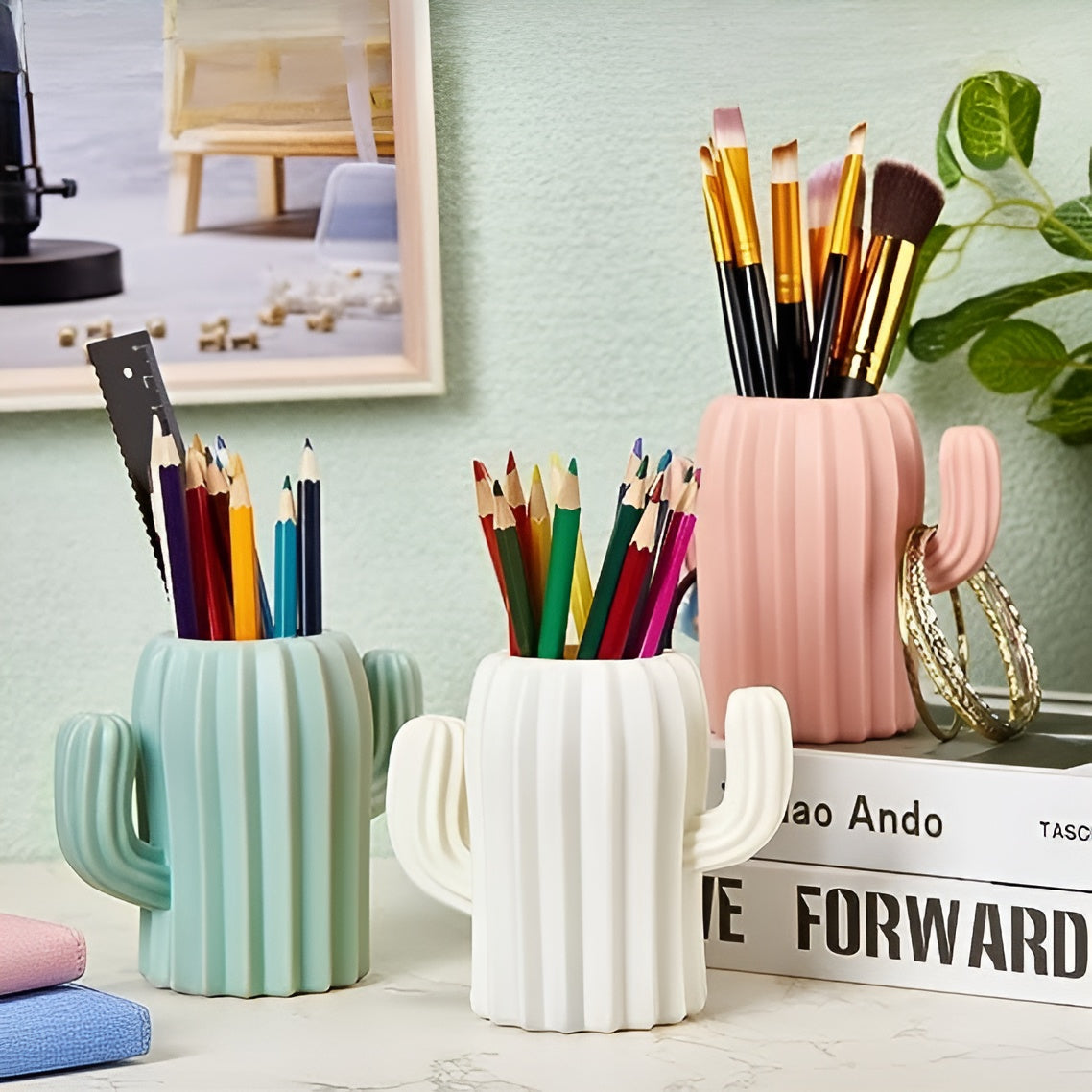Cactus Shaped Pen Stand - Tinyminymo