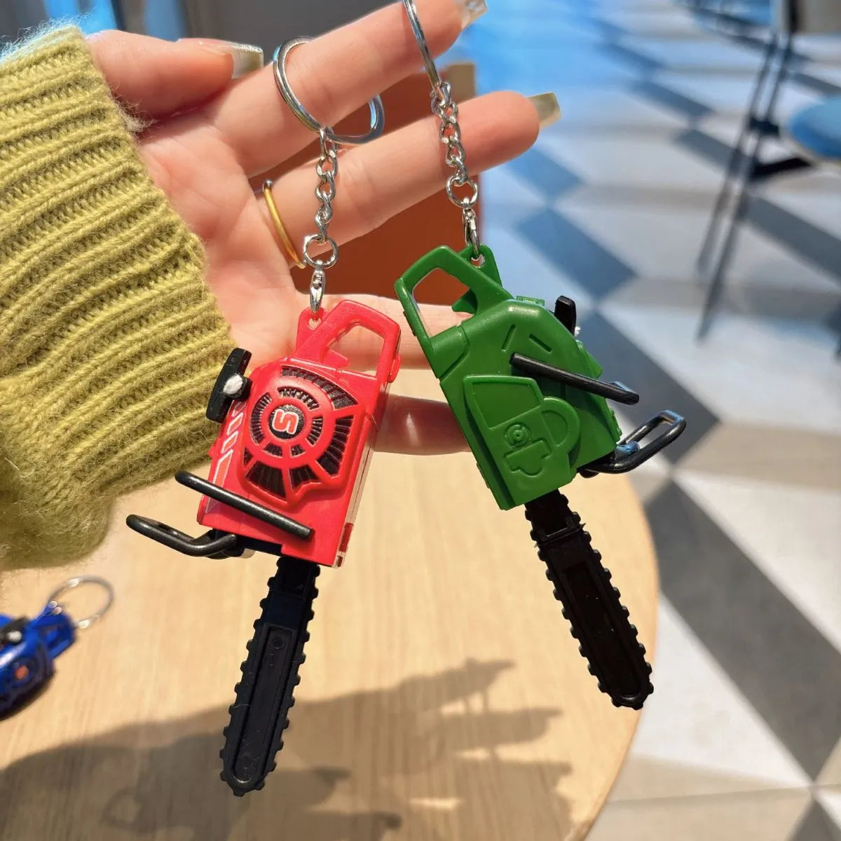 Red and Green Chainsaw Keychains - Tinyminymo