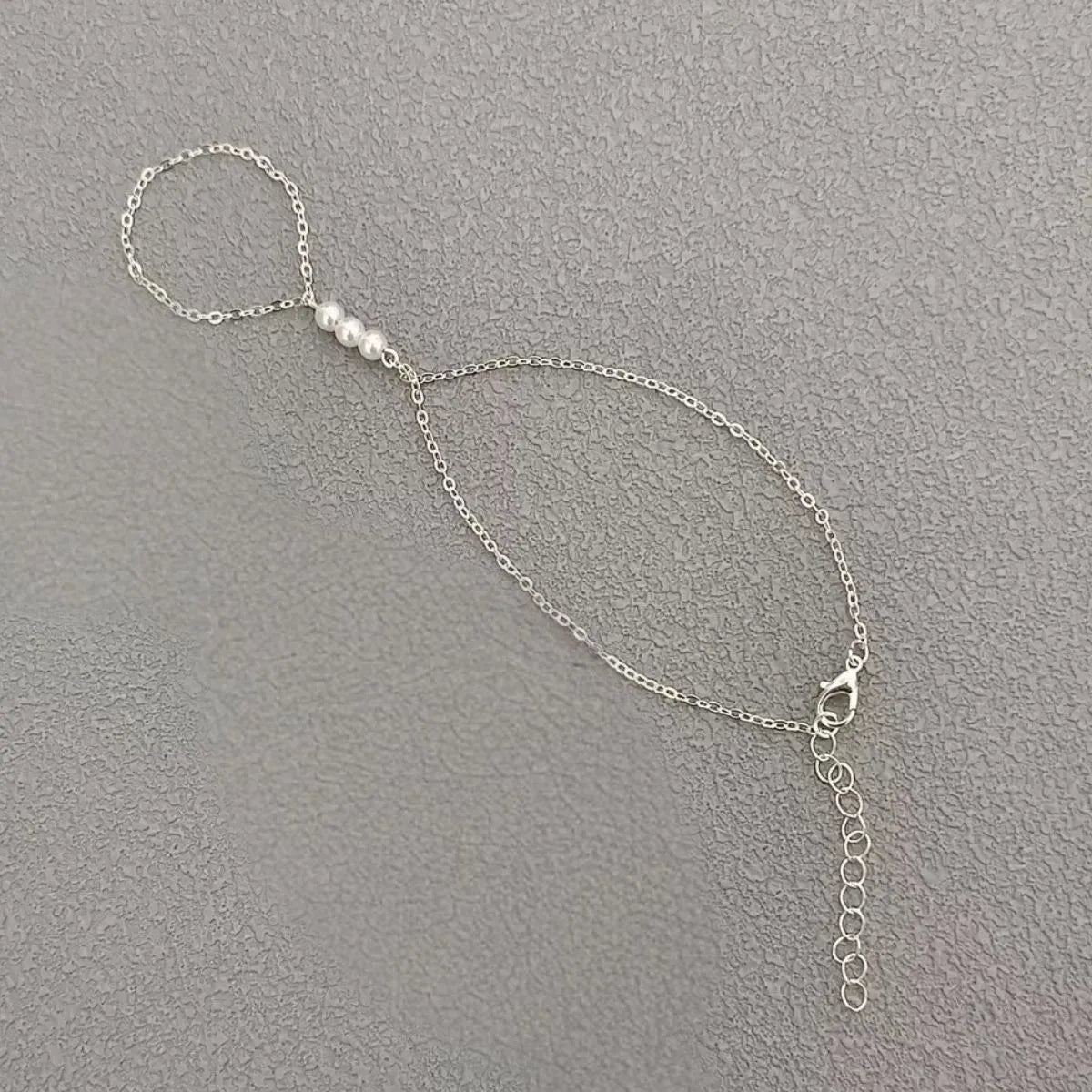 Silver Chic Finger Bracelet - Tinyminymo