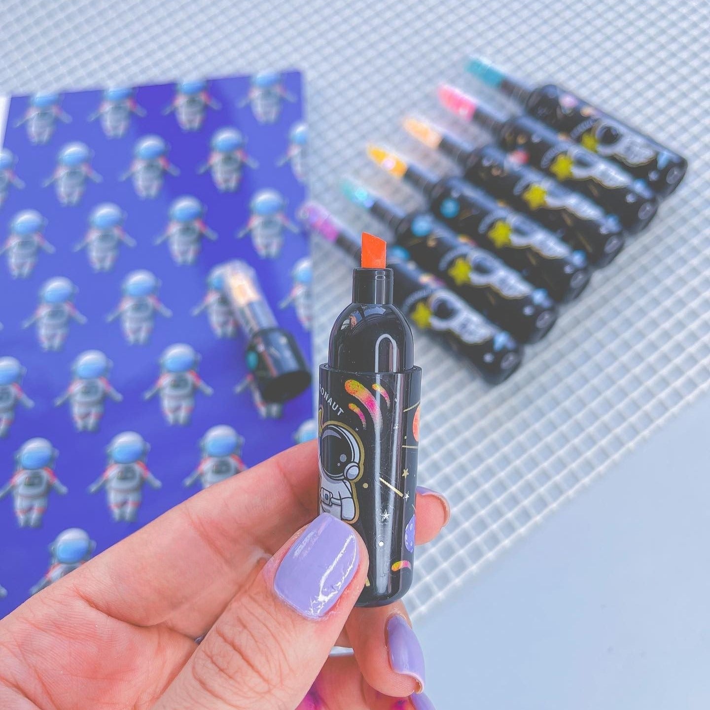 Confetti Astronaut Bottle Highlighter Set - Tinyminymo