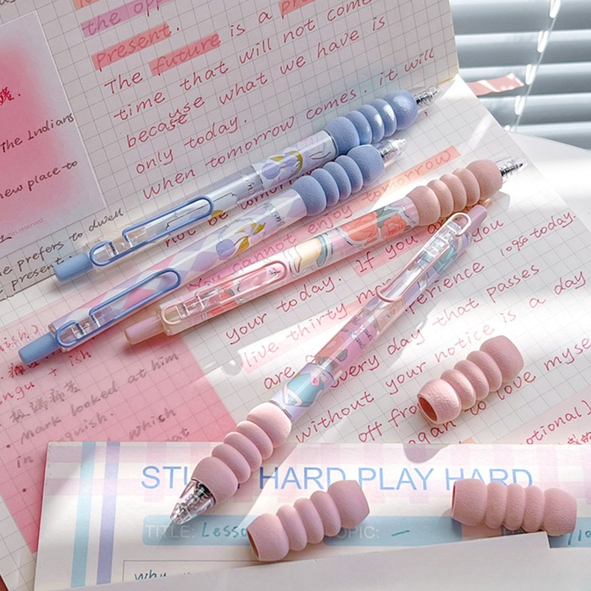 Cushion Grip Floral Gel Pen - Tinyminymo