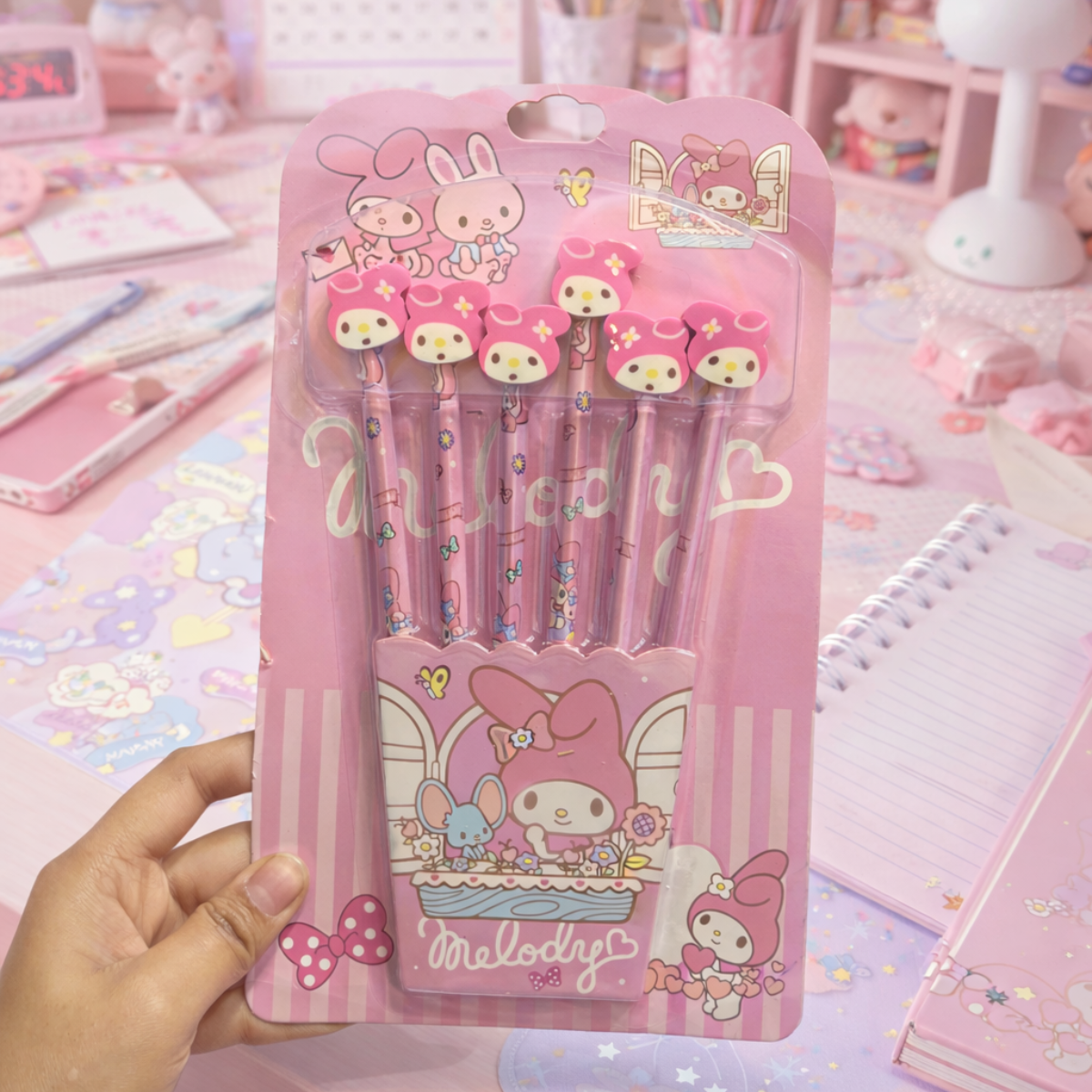 My Melody Pencil Set Held by a Hand - Tinyminymo