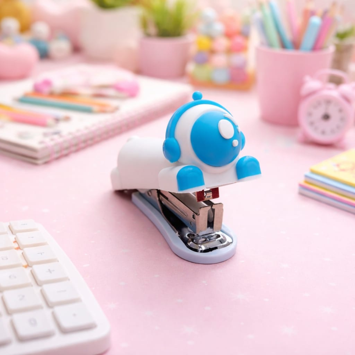 Blue Colour Astronaut Stapler - Tinyminymo