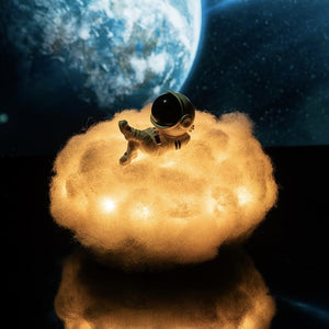 DIY Astronaut on Cloud Lamp - Tinyminymo