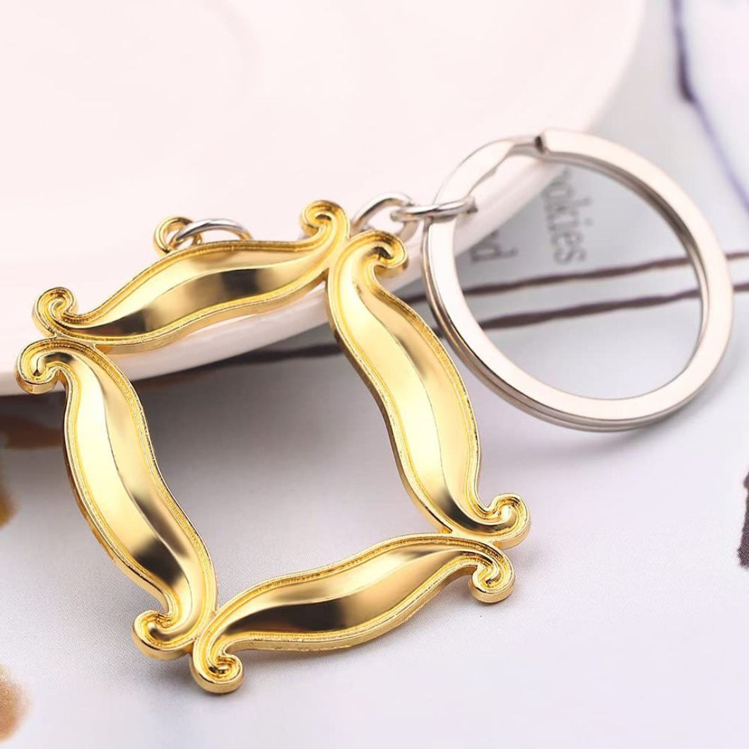 F.R.I.E.N.D.S - Door Frame Keychain on a White Surface - Tinyminymo