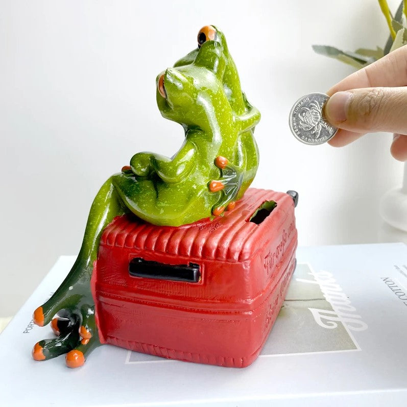 Frog Couple on Vacation Resin Piggy Bank - Tinyminymo