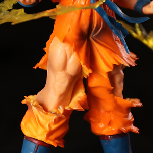 Goku Super Saiyan Action Figure - Tinyminymo