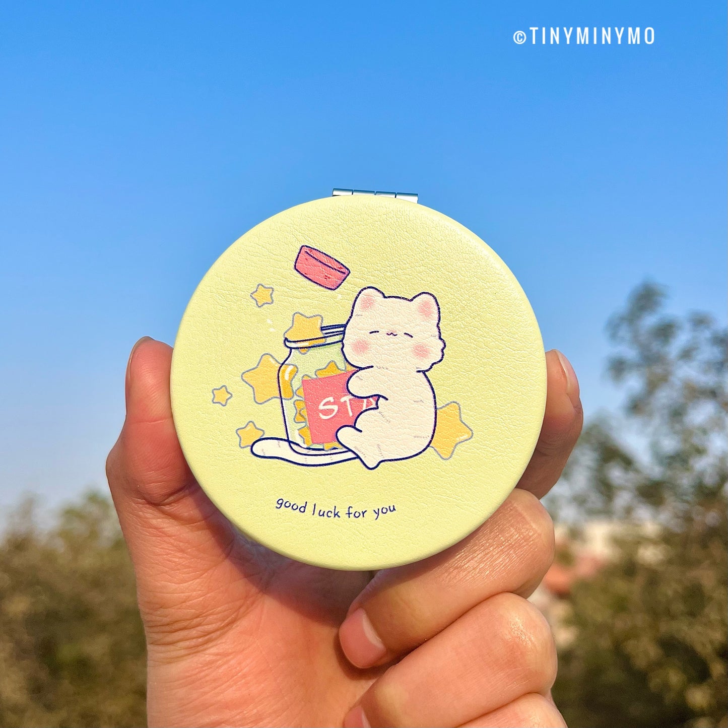 Good Luck Kitty Pocket Mirror - Tinyminymo