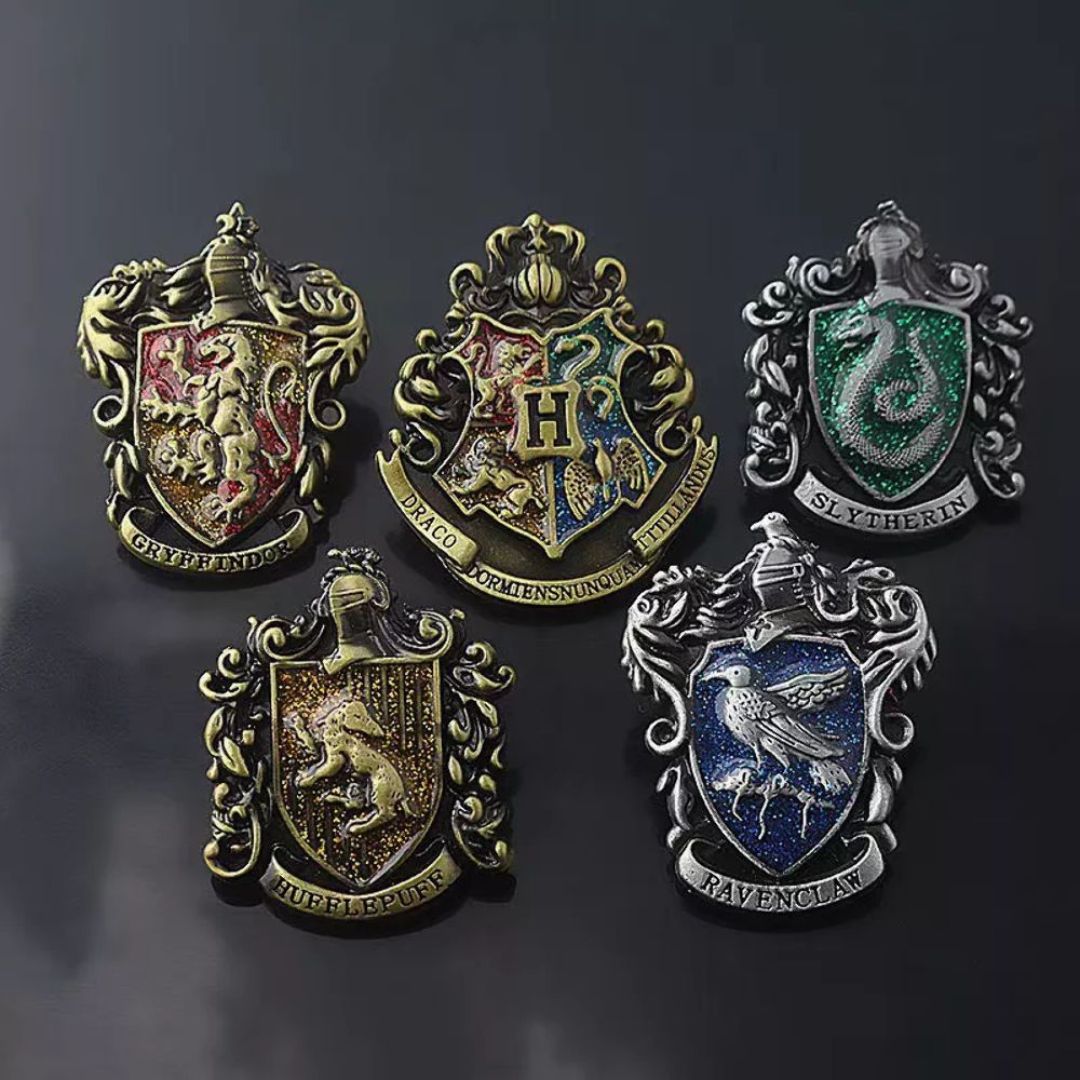 Five Designs of Harry Potter Crest Lapel Pins - Tinyminymo