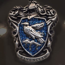 Load image into Gallery viewer, Harry Potter Hogwarts Crest Lapel Pin, &#39;Ravenclaw&#39; Design - Tinyminymo
