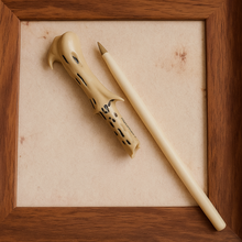 Load image into Gallery viewer, Harry Potter Wand Pen, Voldemort&#39;s Design Open - Tinyminymo
