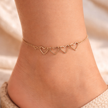 Load image into Gallery viewer, Four Heart Design Anklet - Tinyminymo
