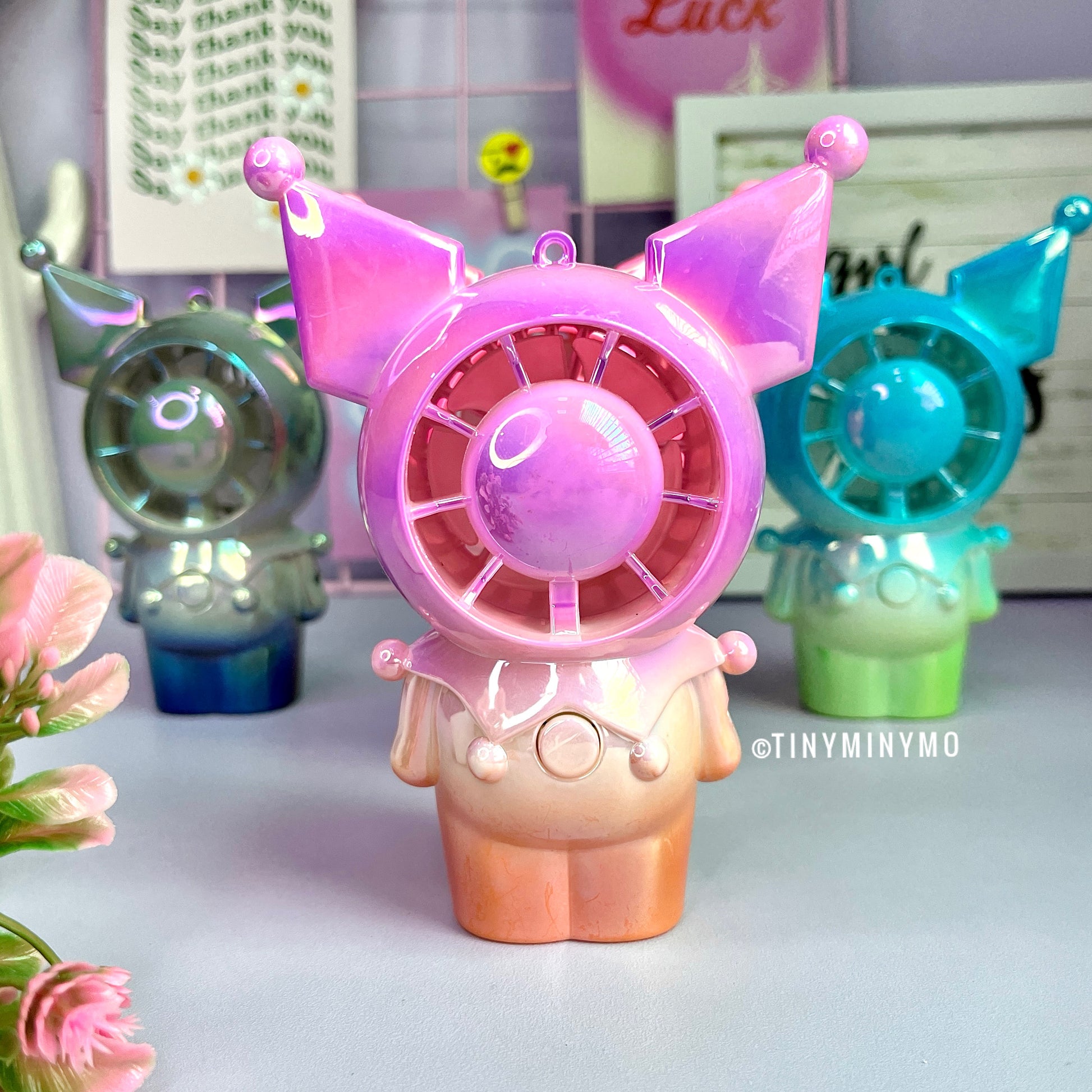 Holographic Kuromi Hand Fan Keychain - Tinyminymo